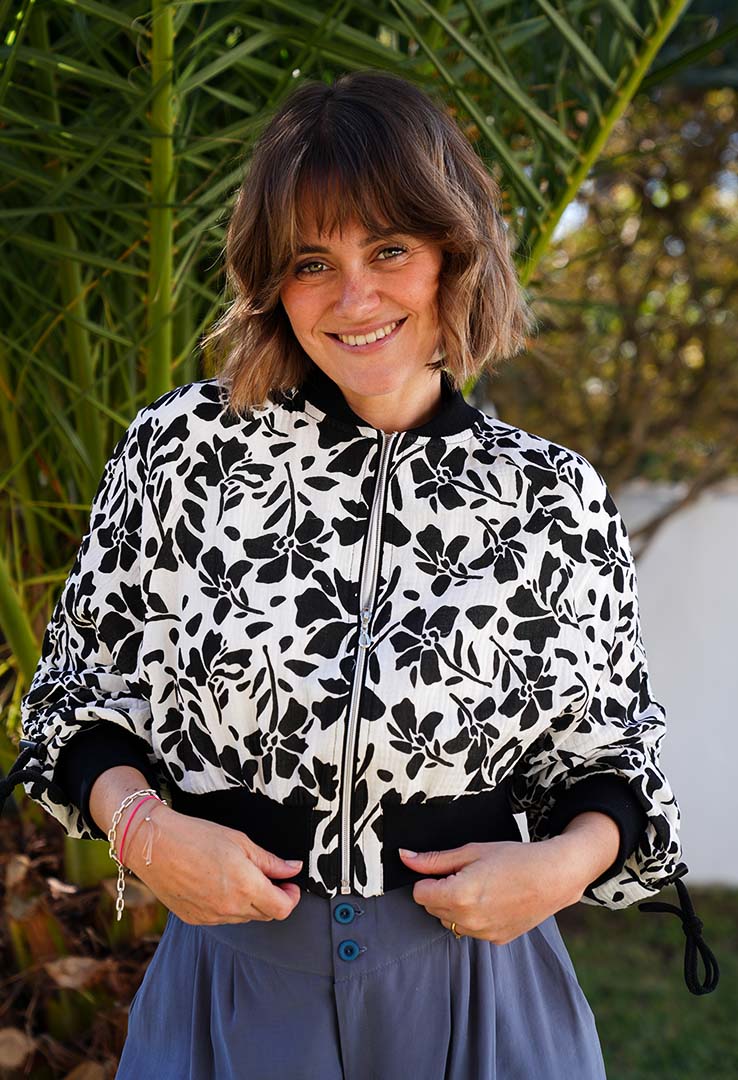 „Bloom Breeze“ Musselin-Crop-Jacke