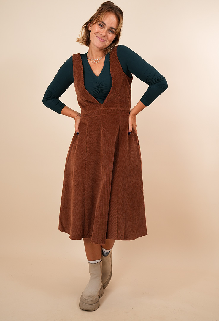 „Autumn Flow“ Cord-Trägerkleid