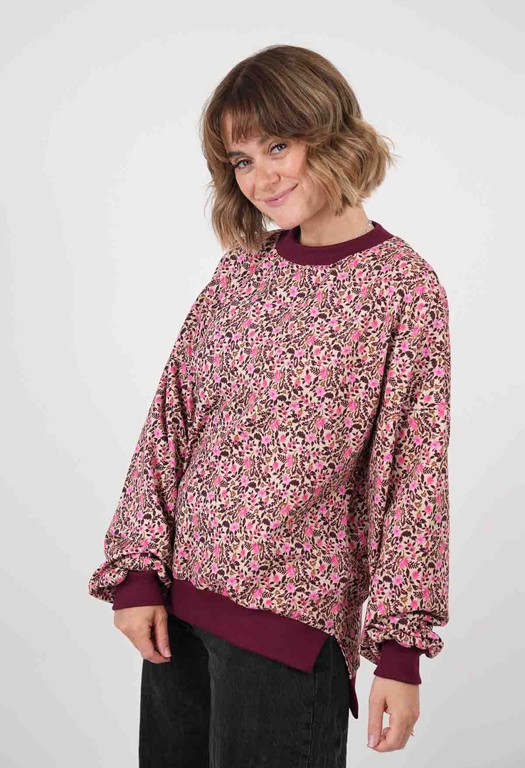 „Wild Bloom“ Sweater