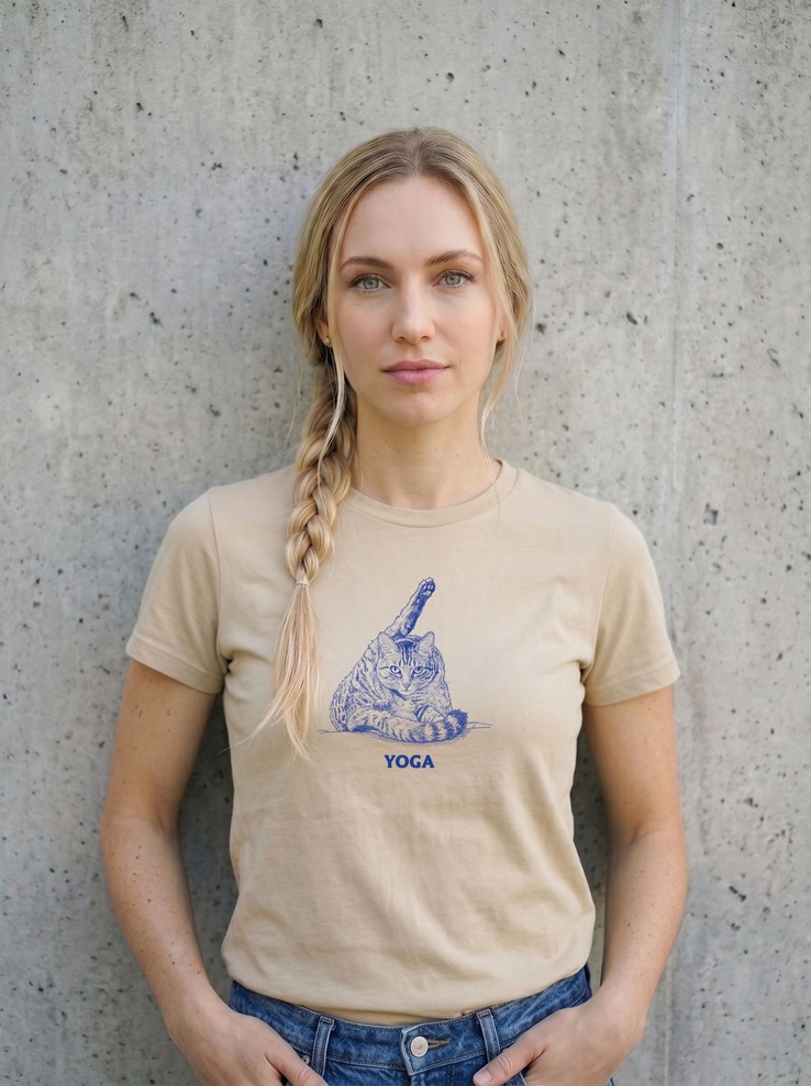 Print-T-Shirt Yoga Cat aus Modal und Baumwolle