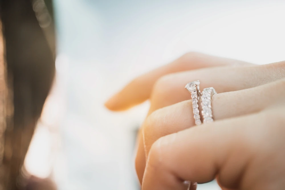 Memoire Ring aus Gold als Vorsteckring