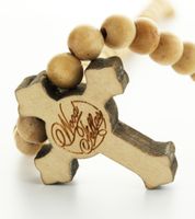 WOOD FELLAS gioielli moda collana in legno alla moda con ciondolo croce celtica beige WOOD FELLAS gioielli moda collana in legno alla moda con ciondolo croce celtica beige