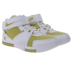 NIKE LeBron Zoom 2 II - Maccabi men's high-top sneaker with real leather overlays DJ4892-100 white/gold