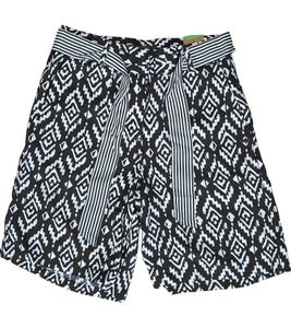 CECIL Style Flared Damen Shorts Sommer-Bermuda mit azteken Musterung 17900552 Schwarz/Weiß