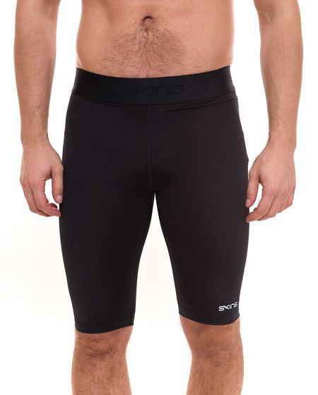 SKINS DNAmic PRIMARY men s sports shorts with DNAmic gradient compression technology compression clothing PR00730029010 black