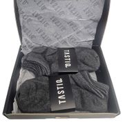 6 Paar TASTIQ Sneaker-Socken schlichte Baumwoll-Socken in Geschenkbox Sport-Socken Grau, Schwarz, Weiß, Blau, Grün oder Rosa