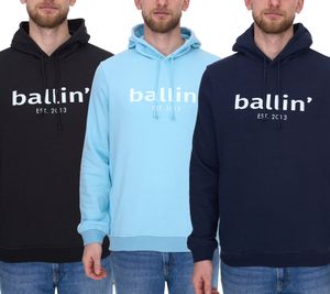 Ballin Est. Maglione con cappuccio da uomo sostenibile del 2013 con stampa del logo sul davanti HO-H00050 in nero, blu o blu scuro Ballin Est. Maglione con cappuccio da uomo sostenibile del 2013 con stampa del logo sul davanti HO-H00050 in nero, blu o blu scuro