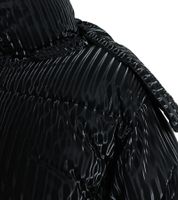 Veste matelassée surdimensionnée pour homme Sixth June Veste d'hiver brillante pour l'extérieur avec tissu matelassé ondulé M23360MOW Noir