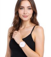 Pierre Cardin Damen Armband-Uhr schlichtes Ziffernblatt analoge Quarz-Uhr mit Edelstahl-Armband 3ATM 39mm CBV.1055 Rosa