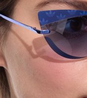 Occhiali da sole da donna adidas senza montatura, a forma di occhio di gatto, lenti sfumate, protezione UVA e UVB al 100%, occhiali da tempo libero EW3519 Blu