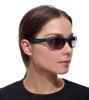 Lunettes de soleil adidas pour hommes et femmes Lunettes rectangulaires Verres dégradés avec revêtement miroir Protection UVA et UVB Catégorie de filtre 2 Lunettes de vacances Rouge, noir ou turquoise Lunettes de soleil adidas pour hommes et femmes Lunettes rectangulaires Verres dégradés avec revêtement miroir Protection UVA et UVB Catégorie de filtre 2 Lunettes de vacances Rouge, noir ou turquoise