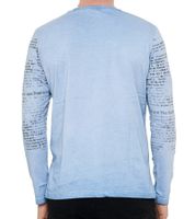 Camicia da uomo a maniche lunghe con stampa motivo urbano. Camicia a maniche lunghe con abbottonatura sullo scollo R-10141 Blu Camicia da uomo a maniche lunghe con stampa motivo urbano. Camicia a maniche lunghe con abbottonatura sullo scollo R-10141 Blu