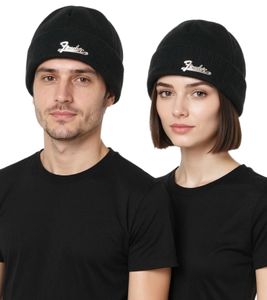 Fender Beanie with Metal Logo - Knitted Hat from the Famous Guitar Manufacturer - Fan Beanie KC230303FEN Black