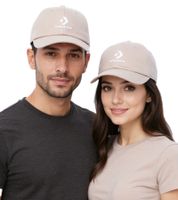 Gorra de béisbol Converse Lockup SC con cierre a presión en color piedra playa