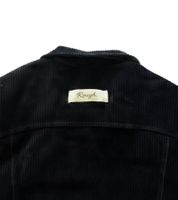 Chaqueta de algodón ROUGH. Snug – Chaqueta de transición con cuello camisero y bolsillo en el pecho en negro