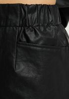 NA-KD Kurzer PU-Rock schwarz