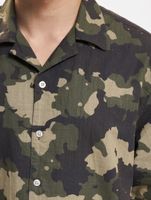 Vestes de transition Rodney REDEFINED REBEL en camouflage militaire