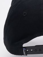 Casquettes Flexfitted Market Contemporary Art 6 panneaux noires Casquettes Flexfitted Market Contemporary Art 6 panneaux noires