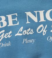 Sporty & Rich Be Nice Crewneck Sweatshirt – Rundhals-Sweatshirt CR191JUBSTN Juniper/Weiß