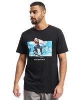 Camiseta negra Don't Look de CAYLER & SONS