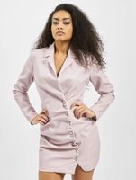 Vestido blazer de poliuretano rosa de Missguided
