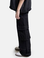 DWD Studioz Unisex Sao Paulo Cargo Pants for Women or Men Denim Pants with Large Leg Pockets Black DWD Studioz Unisex Sao Paulo Cargo Pants for Women or Men Denim Pants with Large Leg Pockets Black