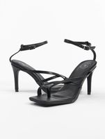 Missguided black low heel cross toe sandals