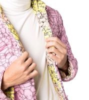 Comme Des Garçons Shirt x KAWS Jacke mit auffälligen Muster und Knopfverschluss FH-J006-W21 Pink/Gelb
x KAWS Jacke
