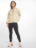 Chaqueta vaquera extragrande color arena de Missguided