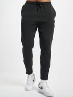 Pantalon de survêtement floqué Gomorrha Du Maroc Leo noir Pantalon de survêtement floqué Gomorrha Du Maroc Leo noir