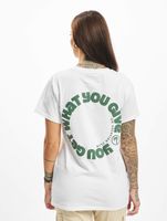 On Vacation Women's Circle T-Shirt white