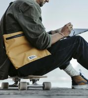 MeroMero Women's or Men's Messenger Bag, Shoulder Bag, Laptop Bag, Meije Tote Bag, Gray