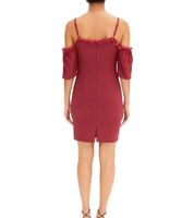 Damen Spitzen-Kleid schulterfreies Mini-Kleid mit dünnen, verstellbaren Trägern 951142 Burgunder-Rot