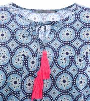 ZWILLINGSHERZ Maike Damen Sommer-Bluse Tunika-Shirt mit Quasten und Ornamenten 33125-1 Blau/Weiß/Pink ZWILLINGSHERZ Maike Damen Sommer-Bluse Tunika-Shirt mit Quasten und Ornamenten 33125-1 Blau/Weiß/Pink