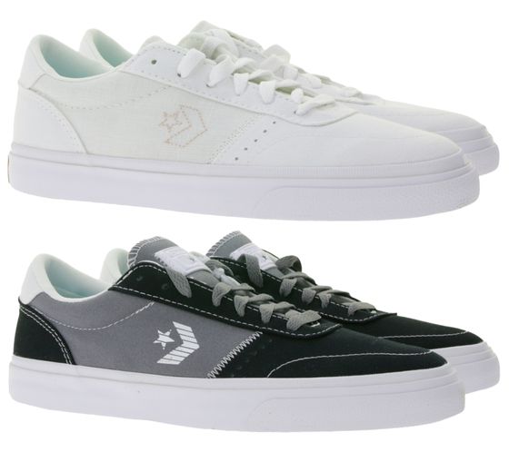 Baskets basses Converse BOULEVARD avec semelle intérieure SmartFOAM. Chaussures de skate pour femme en blanc ou homme en noir/gris.