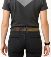Avenged Sevenfold A7X Gürtel von der Metal-Band Stoff-Gürtel Totenkopf mit Stahlhelm und Fledermausflügel Alltags-Gürtel für Damen und Herren ca. 126cm mit Band-Schriftzug BT111786ASF0 Oliv-Grün Avenged Sevenfold A7X Gürtel von der Metal-Band Stoff-Gürtel Totenkopf mit Stahlhelm und Fledermausflügel Alltags-Gürtel für Damen und Herren ca. 126cm mit Band-Schriftzug BT111786ASF0 Oliv-Grün
