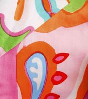 ZWILLINGSHERZ Colorful Pattern Triangular Scarf with Flowers and Tassels Fashion Scarf 3014D-0107-21 Pink/Green/Multicolored ZWILLINGSHERZ Colorful Pattern Triangular Scarf with Flowers and Tassels Fashion Scarf 3014D-0107-21 Pink/Green/Multicolored