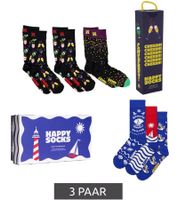 3 paires de chaussettes en coton Happy Socks « Édition Fêtes » avec imprimé coupes de champagne, cocktails et confettis, noir/multicolore ou « Navigation en douceur » motif bord de mer, bleu/rouge/blanc