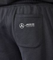 auffällige Mercedes-Benz AMG Petronas F1 Herren Sweat-Shorts kurze Hose Lewis Hamilton Bermuda 701227124 001 Schwarz
