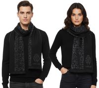Elegante sciarpa Roberto Cavalli da uomo e da donna, realizzata in pura lana, disponibile nei colori nero/grigio, nero/rosso o grigio/nero