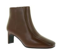 Elegant Clarks Women's Seren 55 Top British Tan Genuine Leather Heeled Ankle Boots – Classic Ankle Boots 26166940 Cognac Brown