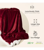 Confezione da 2 coperte reversibili in pile Sherpa Everlasting Comfort Plush, 127 x 165 cm, blu, nero, bordeaux e bianco neve