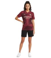 Camiseta oficial de manga larga o corta de PUMA Manchester City para mujer, fabricada en material sostenible, disponible en blanco, naranja, azul, rojo, gris o marrón.