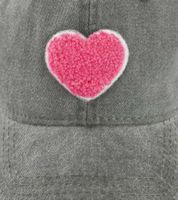 Cappellino da baseball classico ZWILLINGSHERZ con cuore in peluche, in cotone, con visiera regolabile, 4603M K25358-4 Verde militare