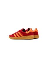 Baskets classiques adidas Muenchen pour femme JS3999-22960 rouges