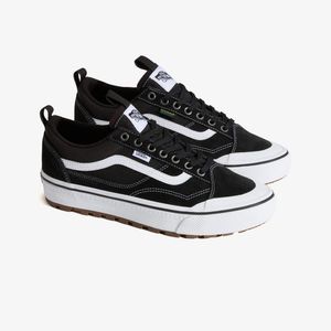 Baskets unisexes confortables Vans MTE Old Skool imperméables et isolantes VN000DAZ-00826 noires