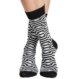 4 Paar Happy Socks Black & White Herren Baumwoll-Socken Alltags-Strümpfe in Geschenk-Box XBLW09-9300 Schwarz/Weiß