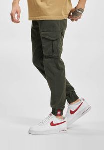 Cómodos pantalones vaqueros para hombre de Alpha Industries con algodón, color gris.