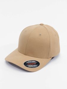 Modern Flexfit men's stretch cap with cotton, beige