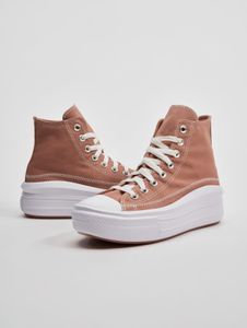 Zapatillas Converse modernas para mujer, color beige.